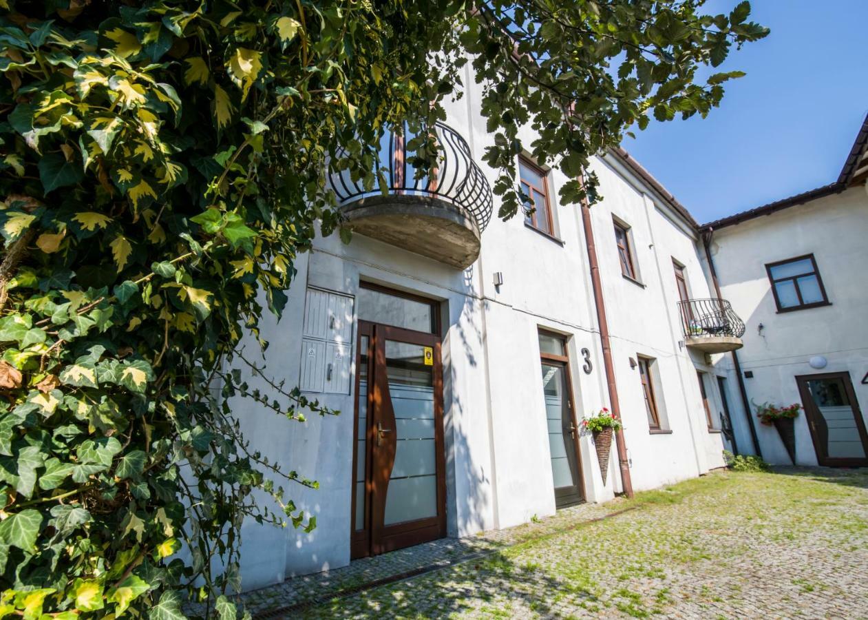 Apartamenty Na Warszawskiej Sieradz Exterior photo