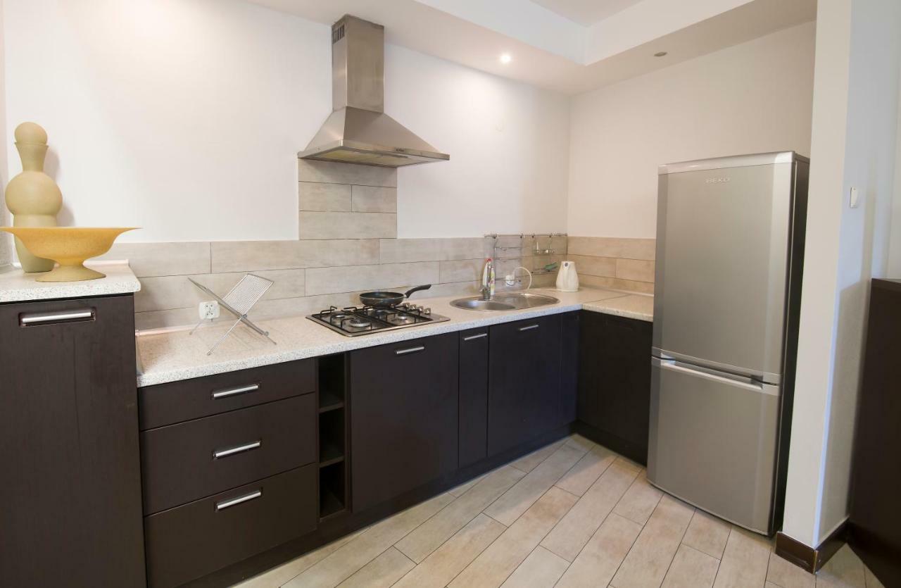 Apartamenty Na Warszawskiej Sieradz Exterior photo